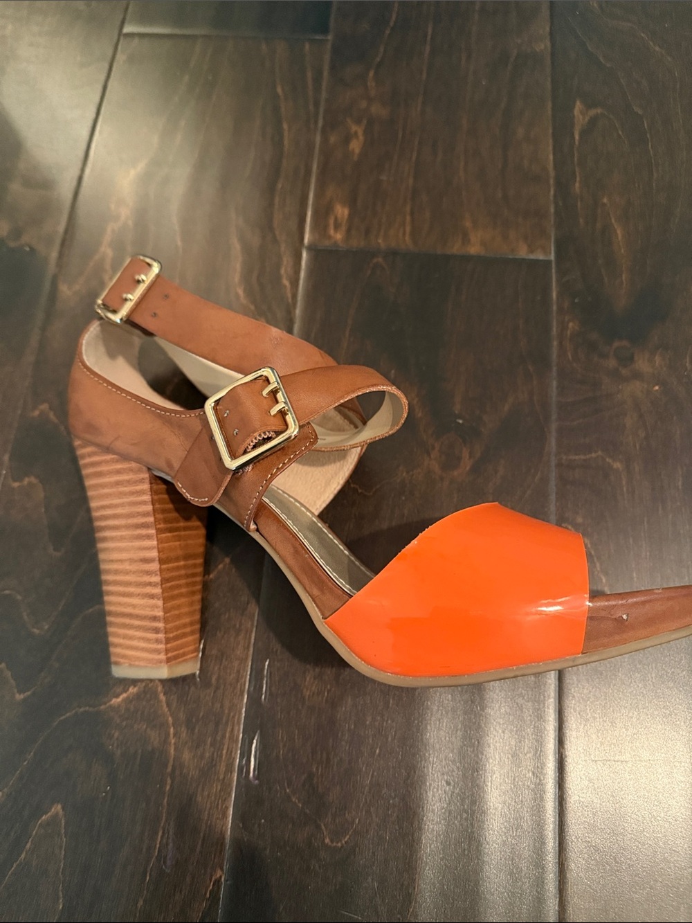 Kenneth Cole Women’s Tan and Orange Block Heel Sandal Sz 9